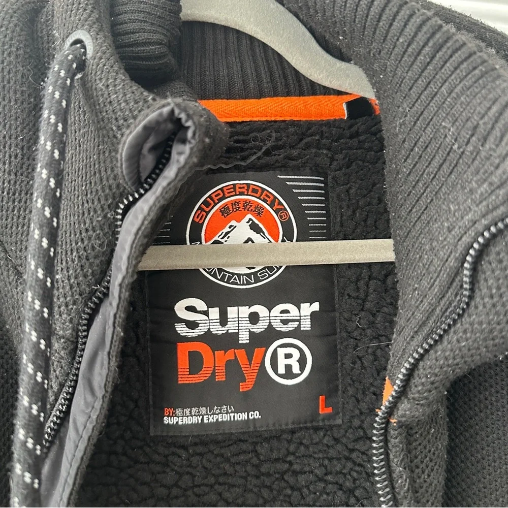 SUPERDRY‎ Black Hooded Jacket, So Warm